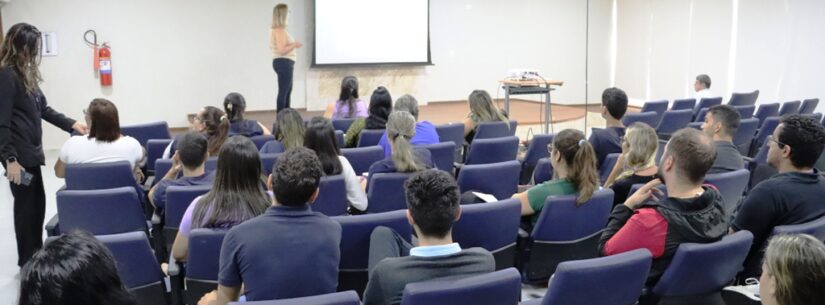 Janeiro Roxo: Prefeitura capacita médicos e enfermeiros para ampliar busca ativa de casos de hanseníase