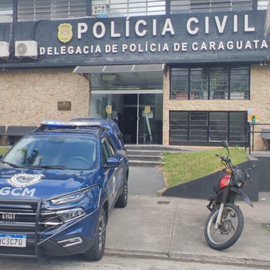 Guarda Civil Municipal de Caraguatatuba recupera moto furtada de policial militar