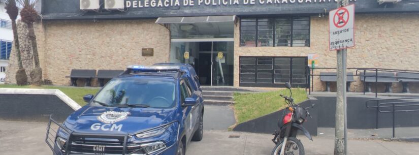 Guarda Civil Municipal de Caraguatatuba recupera moto furtada de policial militar