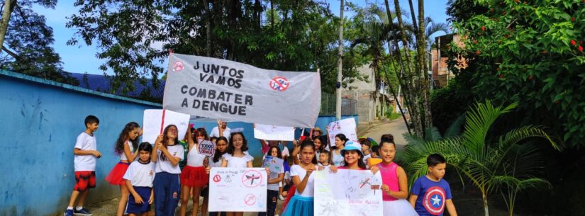 Escola do Jardim Califórnia conscientiza alunos e comunidade sobre prevenção da dengue