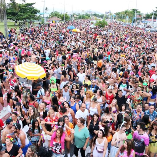 Caraguatatuba espera 300 mil visitantes no Carnaval e promete dias quentes e ensolarados