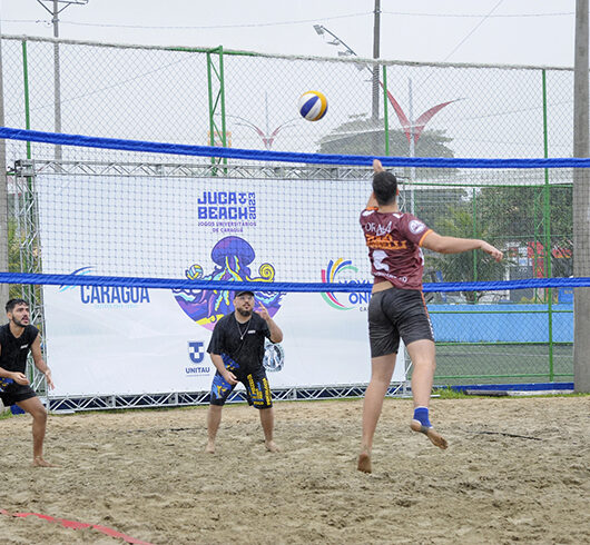 2º Juca Beach movimenta volta às aulas de universitários em Caraguá