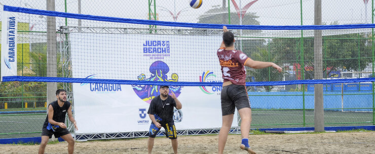 2º Juca Beach movimenta volta às aulas de universitários em Caraguá