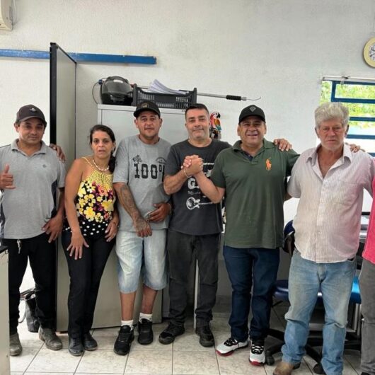 CCZ de Caraguatatuba e Associação de Cavaleiros tratam sobre questões que envolvem animais de grande porte CCZ de Caraguatatuba e Associação de Cavaleiros tratam sobre questões que envolvem animais de grande porte