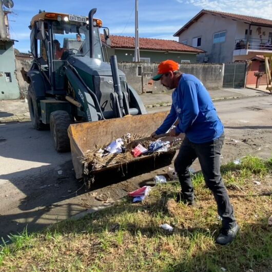 Operação Cata-Treco recolhe mais de 40 toneladas de lixo no combate à dengue e ação continua