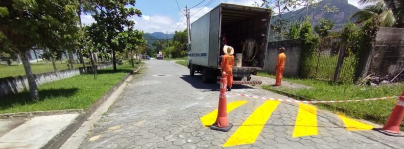 Prefeitura demarca lombadas no Jardim Gaivotas e revitaliza sinalizações em toda cidade