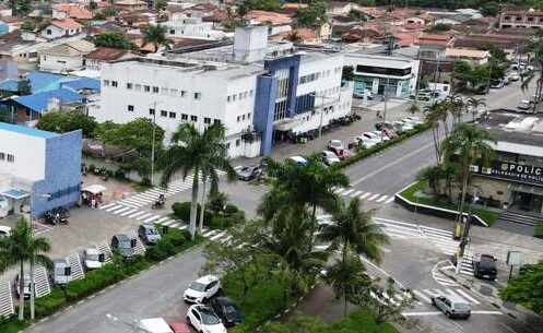 Alta demanda de casos suspeitos de dengue, Covid-19 e gripe provoca superlotação em UPAs de Caraguatatuba