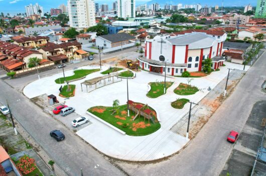 Prefeitura entrega reforma da nova Praça do Divino amanhã