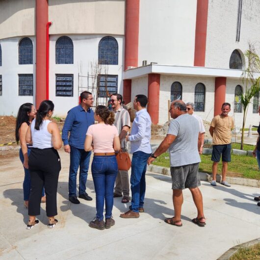 Prefeitura e Igreja Católica se reúnem para tratar da Festa do Divino, 25 anos da Diocese e inauguração de praça