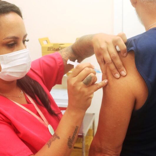 Mais de 2 mil atendimentos são realizados durante o mutirão de vacinação, exames e avaliação bucal