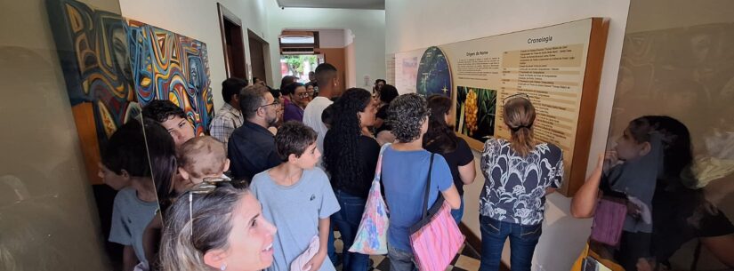 Famílias atendidas pelo CREAS enriquecem cultura e história de Caraguatatuba no MACC