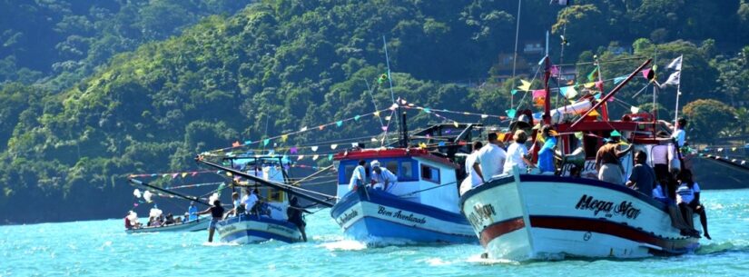 Cerimônia ‘Barcos ao Mar’ celebra a abertura da pesca do camarão