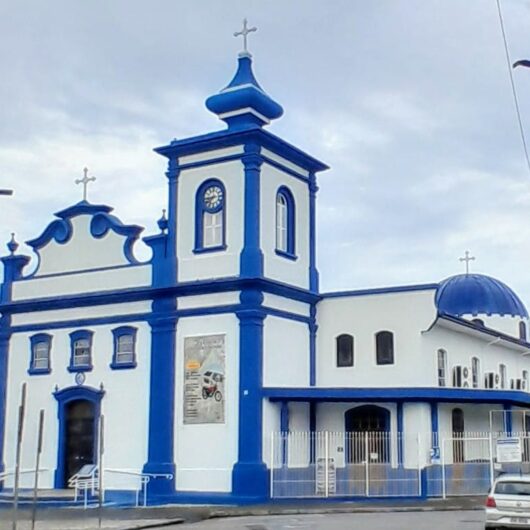 Prefeitura executa pintura do Santuário Diocesano de Santo Antônio de Caraguatatuba