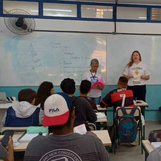 Prefeitura de Caraguatatuba une esforços e amplia debates contra abuso sexual em escolas estaduais