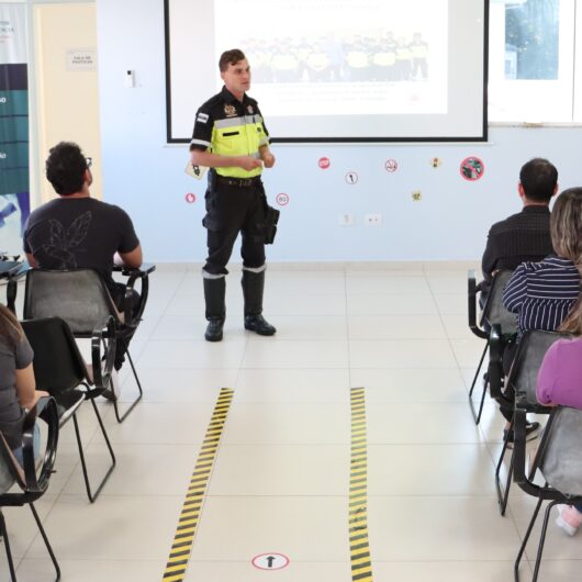 No Maio Amarelo, Prefeitura leva palestra sobre segurança no trânsito ao Stella Maris