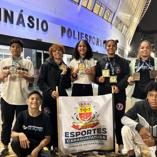Atletas de Caraguatatuba conquistam oito medalhas na 2ª etapa do Circuito Paulista de Jiu-Jitsu em Barueri Atletas de Caraguatatuba conquistam oito medalhas na 2ª etapa do Circuito Paulista de Jiu-Jitsu em Barueri