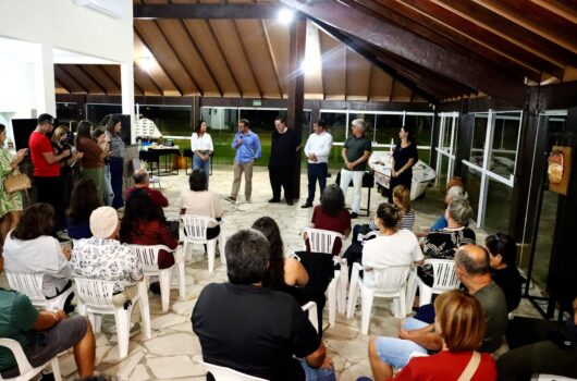 Quiosqueiros da Martim de Sá recebem termos de regularização do Projeto de Intervenção Urbanística Quiosqueiros da Martim de Sá recebem termos de regularização do Projeto de Intervenção Urbanística