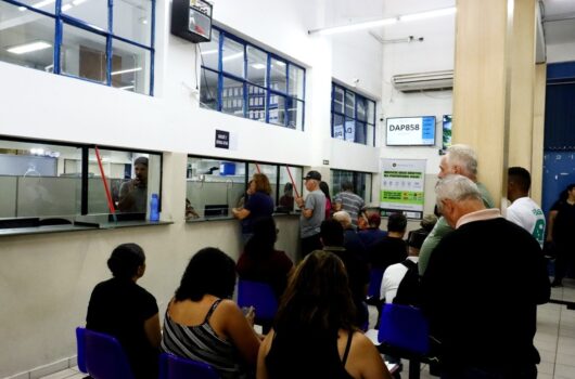 Refis de Caraguatatuba registra mais de 1,8 mil atendimentos na 1ª quinzena Refis de Caraguatatuba registra mais de 1,8 mil atendimentos na 1ª quinzena