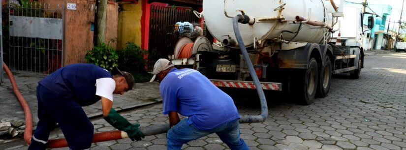 Caraguatatuba inicia mutirão para zerar fila de pedidos de limpa-fossa Caraguatatuba inicia mutirão para zerar fila de pedidos de limpa-fossa