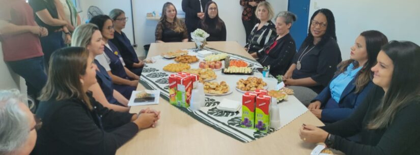 Secretaria de Saúde realiza café da manhã em homenagem ao Dia da Assistência Social Secretaria de Saúde realiza café da manhã em homenagem ao Dia da Assistência Social