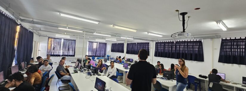 Membros do Comitê Orçamentário de Caraguatatuba participam de treinamento sobre PPA 2026-2029 Membros do Comitê Orçamentário de Caraguatatuba participam de treinamento sobre PPA 2026-2029