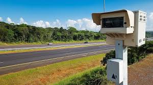Concessionária informa bloqueios momentâneos na Rodovia dos Tamoios para aferição de radares fixos Concessionária informa bloqueios momentâneos na Rodovia dos Tamoios para aferição de radares fixos