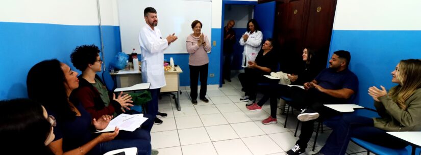 Caraguatatuba forma alunos do curso de Técnicas em Vendas Caraguatatuba forma alunos do curso de Técnicas em Vendas