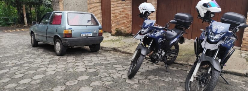 Guarda Civil de Caraguatatuba recupera veículo furtado no Centro Guarda Civil de Caraguatatuba recupera veículo furtado no Centro
