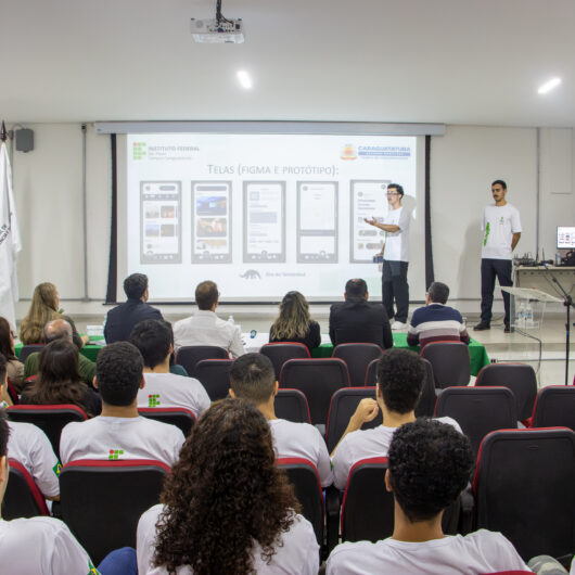 Caraguatatuba recebe 1° Hackathon do Litoral Norte e premia estudantes por soluções tecnológicas para turismo local Caraguatatuba recebe 1° Hackathon do Litoral Norte e premia estudantes por soluções tecnológicas para turismo local