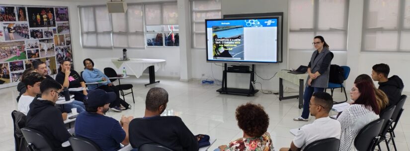 Trilha de Capacitação Caraguá a Gosto aborda gestão e liderança com empresários para Festival Gastronômico Trilha de Capacitação Caraguá a Gosto aborda gestão e liderança com empresários para Festival Gastronômico