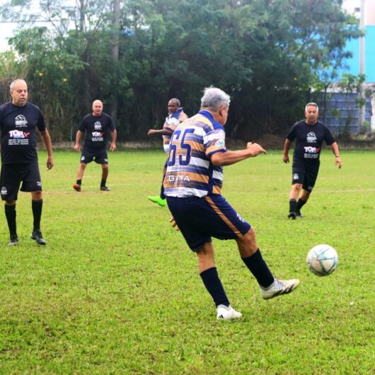 Seis jogos marcam segunda rodada do Campeonato de Futebol Máster 50 e 60 Anos de Caraguatatuba
