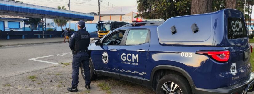 Guarda Civil de Caraguatatuba detém homem por ameaça a Agente de Trânsito na Rodoviária Guarda Civil de Caraguatatuba detém homem por ameaça a Agente de Trânsito na Rodoviária