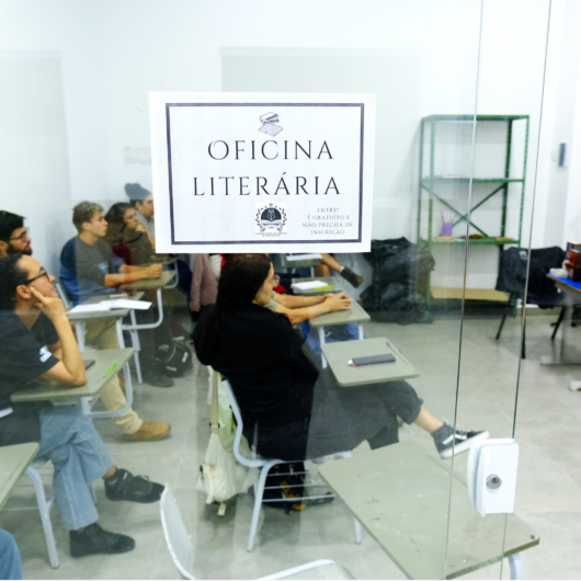 Oficina literária “Entre Crime e Fantasia” com JP Schimidt é nesta quinta-feira com entrada gratuita Oficina literária “Entre Crime e Fantasia” com JP Schimidt é nesta quinta-feira com entrada gratuita