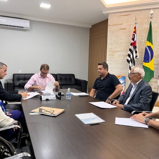 Governo de Caraguatatuba amplia parceria com Centro Universitário Módulo para estágio e capacitação de servidores Governo de Caraguatatuba amplia parceria com Centro Universitário Módulo para estágio e capacitação de servidores