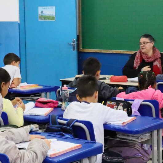Aulas da rede municipal de ensino de Caraguatatuba são retomadas nesta quarta-feira Aulas da rede municipal de ensino de Caraguatatuba são retomadas nesta quarta-feira