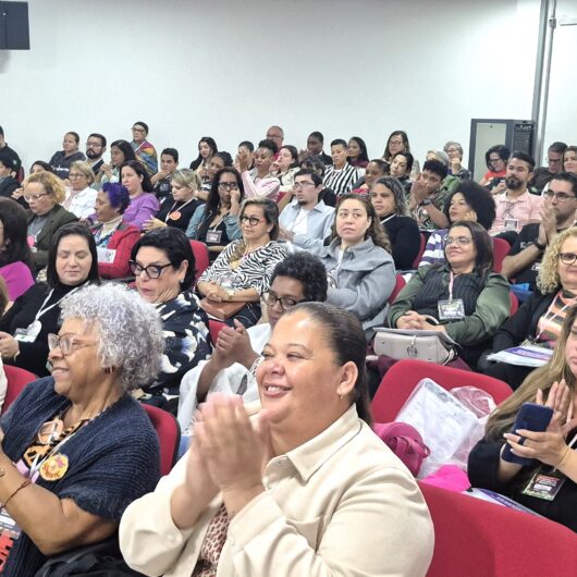 2ª Conferência Municipal de Políticas Públicas para Mulheres de Caraguatatuba tem palestras, debates e apresentações culturais 2ª Conferência Municipal de Políticas Públicas para Mulheres de Caraguatatuba tem palestras, debates e apresentações culturais