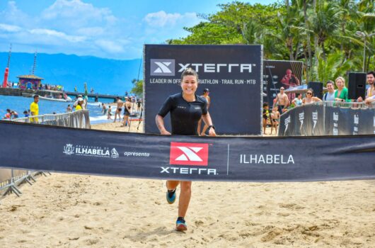 Supercampeã do XTERRA disputa circuito em Caraguatatuba