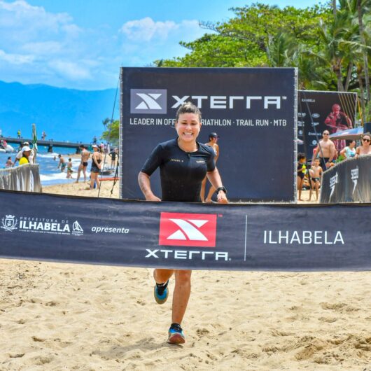 Supercampeã do XTERRA disputa circuito em Caraguatatuba