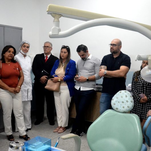 Novo consultório odontológico amplia atendimento no Porto Novo em Caraguatatuba