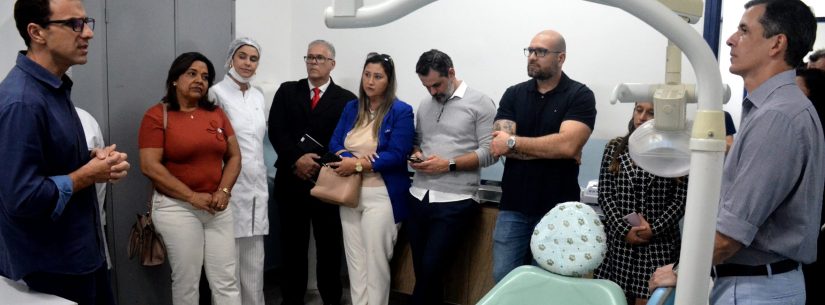 Novo consultório odontológico amplia atendimento no Porto Novo em Caraguatatuba