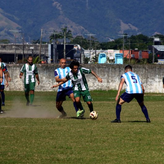 Fim de semana tem agenda cheia de futebol e futsal em Caraguatatuba