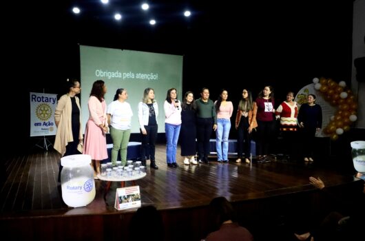 Aleitamento Materno e sustentabilidade são temas de palestra para profissionais e estudantes da área da saúde em Caraguatatuba