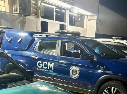 Guarda Civil prende motorista embriagado no Centro de Caraguatatuba