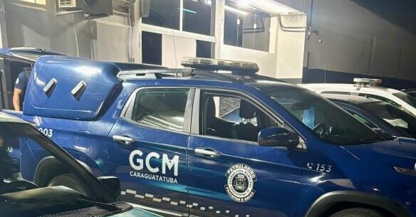 Guarda Civil prende motorista embriagado no Centro de Caraguatatuba