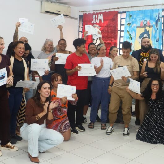 Fundo Social de Caraguatatuba e ETEC formam 1ª turma do Curso sobre utilização de alimentos da Cesta Básica Fundo Social de Caraguatatuba e ETEC formam 1ª turma do Curso sobre utilização de alimentos da Cesta Básica