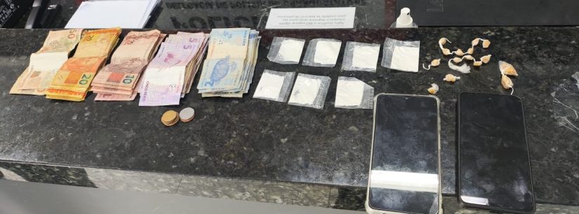 Guarda Civil de Caraguatatuba prende traficante e procurado da Justiça no bairro Jaraguazinho Guarda Civil de Caraguatatuba prende traficante e procurado da Justiça no bairro Jaraguazinho