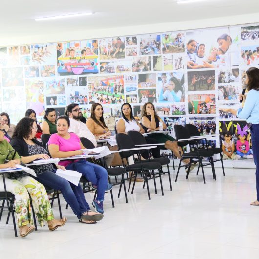 Caraguatatuba realiza formação sobre Indicador Criança Alfabetizada e alcança melhor índice do Litoral Norte Caraguatatuba realiza formação sobre Indicador Criança Alfabetizada e alcança melhor índice do Litoral Norte