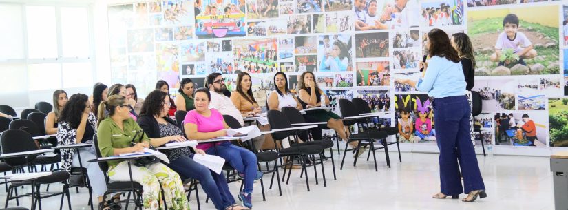 Caraguatatuba realiza formação sobre Indicador Criança Alfabetizada e alcança melhor índice do Litoral Norte Caraguatatuba realiza formação sobre Indicador Criança Alfabetizada e alcança melhor índice do Litoral Norte