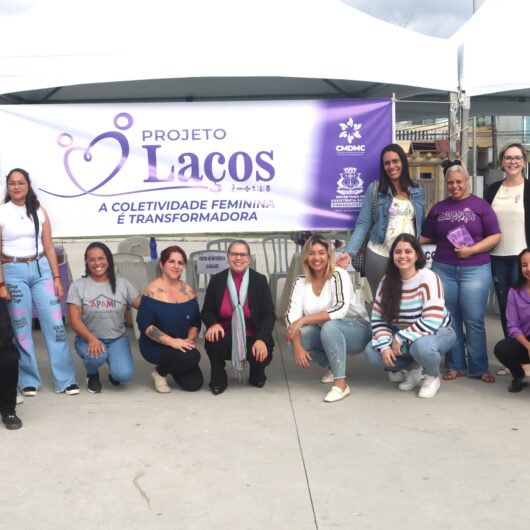 ‘Projeto Laços’ divulga serviços e apoio às mulheres em Caraguatatuba