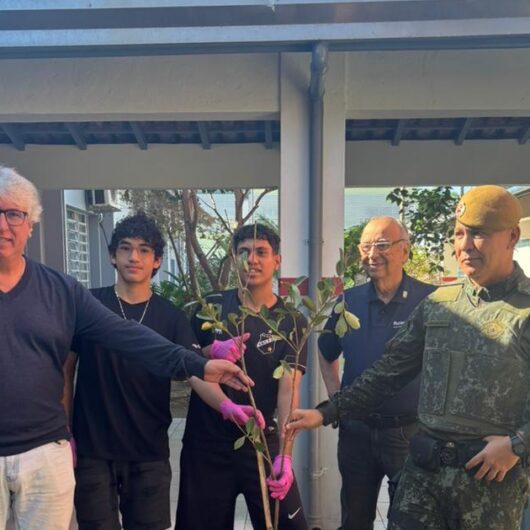 Caraguatatuba forma jovens líderes em sustentabilidade com Programa RYLA Ambiental Caraguatatuba forma jovens líderes em sustentabilidade com Programa RYLA Ambiental